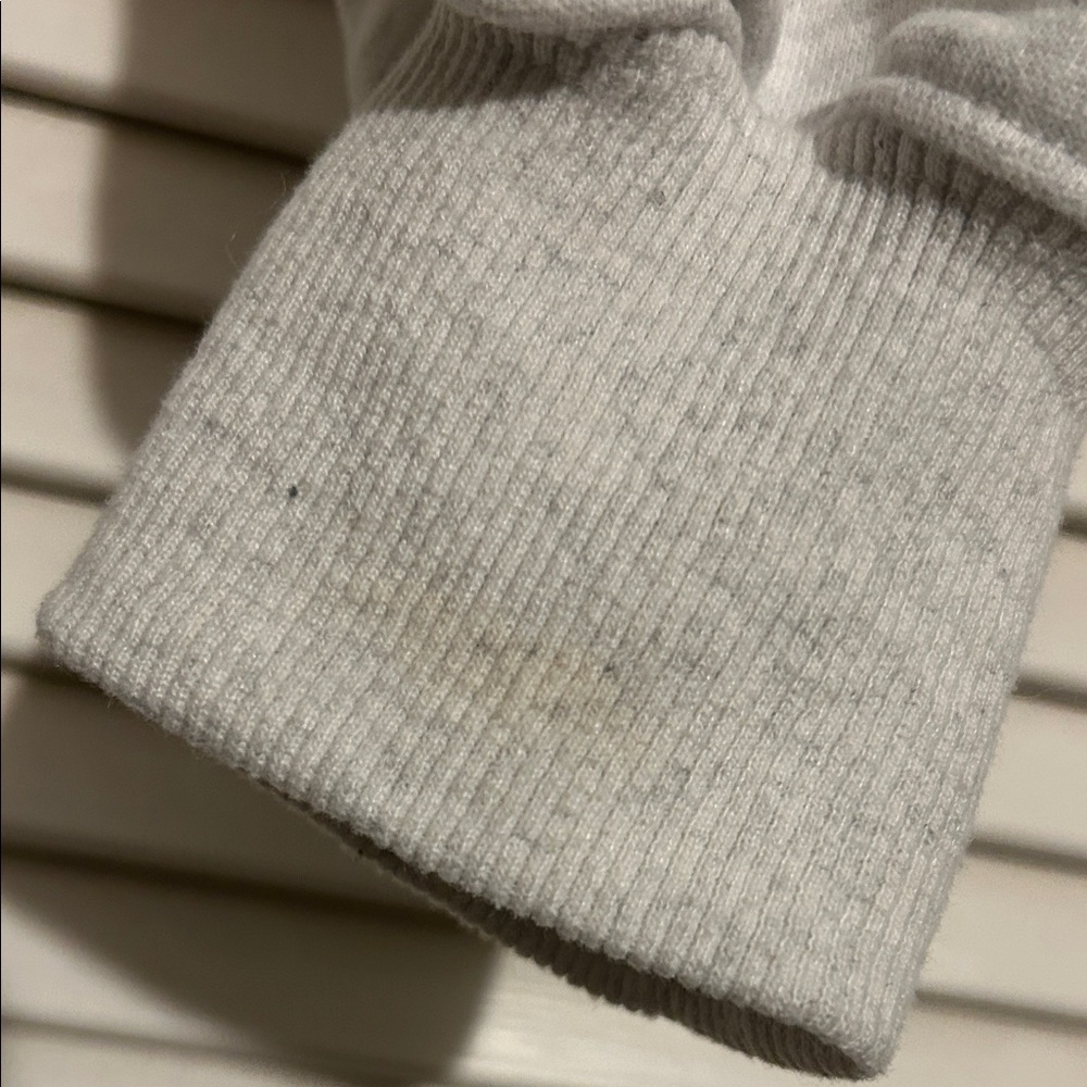 Papermoon Gray Crop Top - Picture 4 of 4